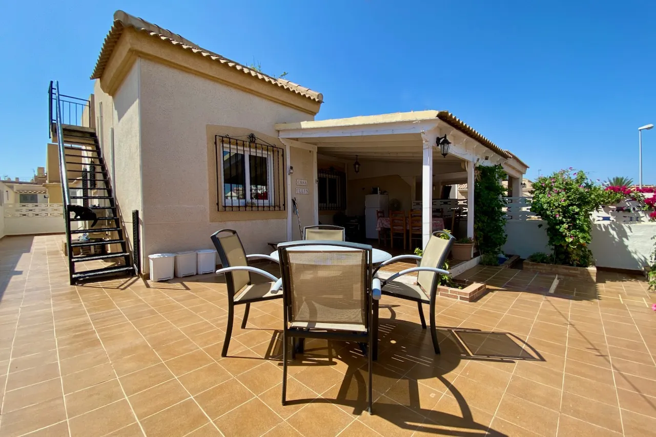 Vila / sublokuotas namas — Torrevieja – Torreblanca, nuotrauka 1 iš 15