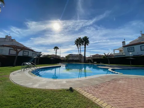 Korter / bangalo — Orihuela Costa – La Florida, Hispaania