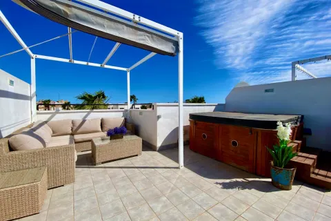 Korter / bangalo — Torrevieja – Aguas Nuevas, Hispaania