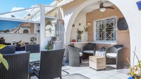 Ridaelamu / dupleks — Torrevieja – Aguas Nuevas, Hispaania