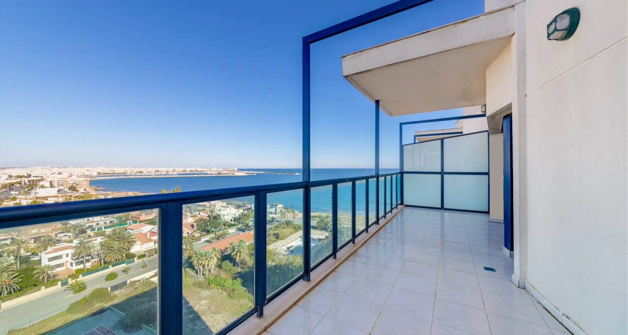 Dzīvoklis / bungalo — Torrevieja – La Veleta, foto 1 no 15