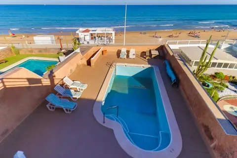 Villa / paarismaja — Torrevieja – Molino Blanco, Hispaania