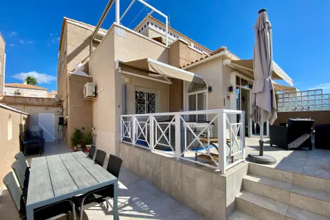 Ridaelamu / dupleks — Torrevieja – Aguas Nuevas, Hispaania