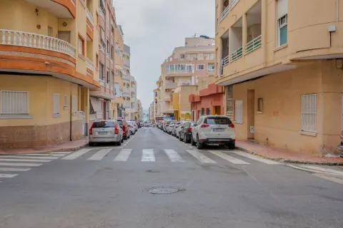 Apartament Torrevieja, miniatura 1