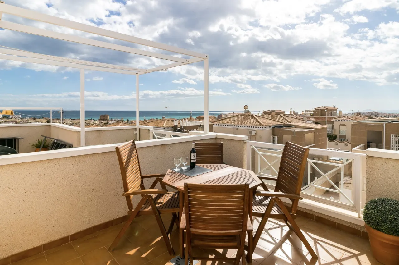 Kotedžas / dupleksas — Torrevieja – Aguas Nuevas, nuotrauka 1 iš 14