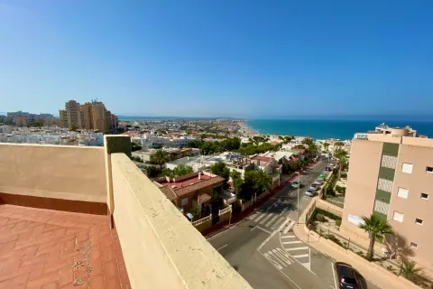 Korter / bangalo — Torrevieja – La Mata, Hispaania