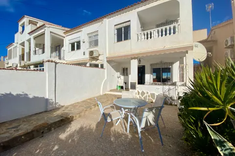 Ridaelamu / dupleks — Torrevieja – La Mata, Hispaania