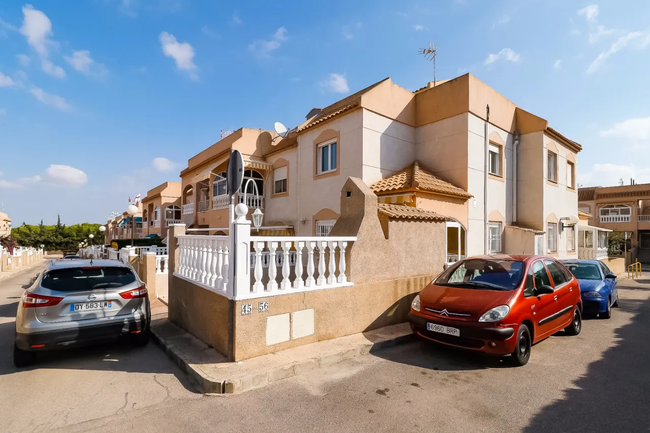 Kotedžas / dupleksas — Torrevieja – Los Balcones, nuotrauka 1 iš 15