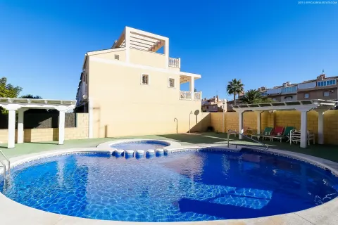 Kotedžas Torrevieja, miniatiūra 2