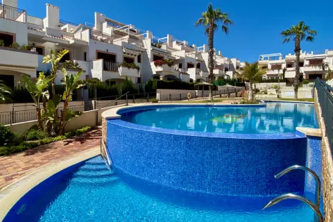 Korter / bangalo — Torrevieja – La Mata, Hispaania