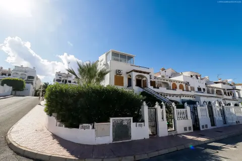 Korter / bangalo — Torrevieja – Torreblanca, Hispaania