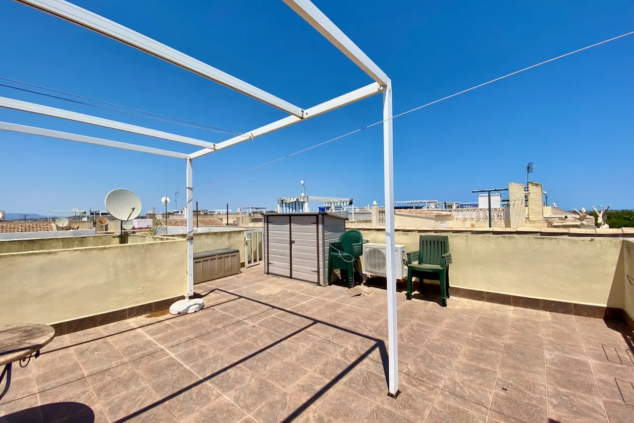 Dzīvoklis / bungalo — Torrevieja – San Luis, foto 1 no 15