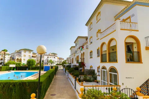 Korter / bangalo — Torrevieja – Molino Blanco, Hispaania