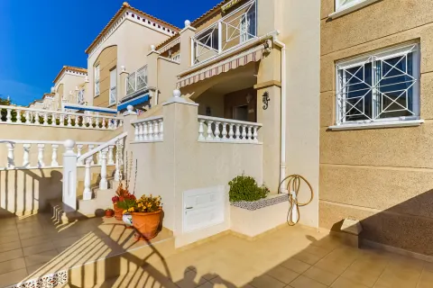 Korter / bangalo — Torrevieja – Aguas Nuevas, Hispaania
