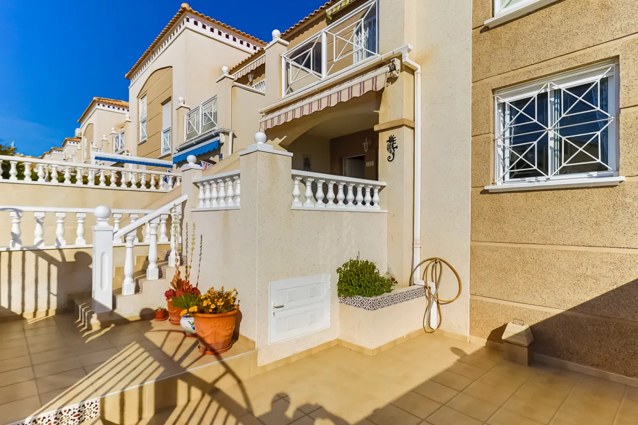 Butas / bungalas — Torrevieja – Aguas Nuevas, nuotrauka 1 iš 15