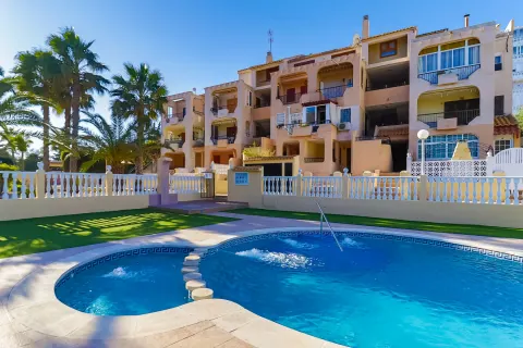 Korter / bangalo — Torrevieja – Torreblanca, Hispaania