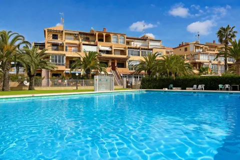 Korter / bangalo — Torrevieja – La Mata, Hispaania