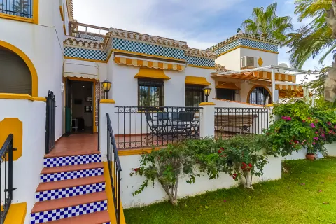 Korter / bangalo — Torrevieja – Molino Blanco, Hispaania