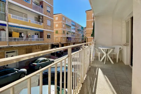 Korter / bangalo — Torrevieja – Center, Hispaania