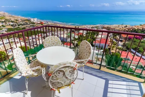 Korter / bangalo — Torrevieja – La Mata, Hispaania
