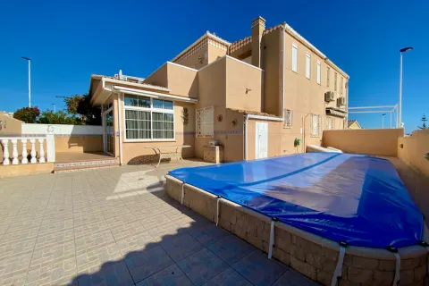 Ridaelamu / dupleks — Torrevieja – Aguas Nuevas, Hispaania