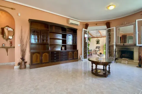 Villa Ciudad Quesada, sīktēls 10