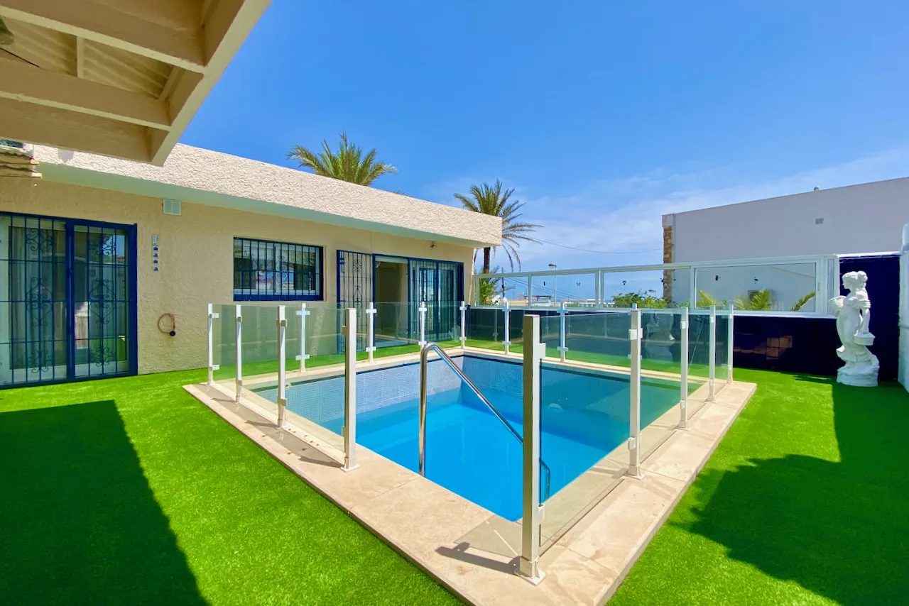 Villa / dvīņu māja — Torrevieja – La Mata, foto 1 no 15