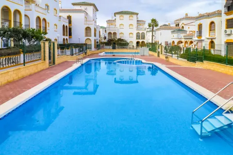 Korter / bangalo — Torrevieja – Molino Blanco, Hispaania