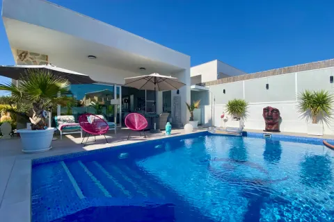 Villa Torrevieja, sīktēls 2