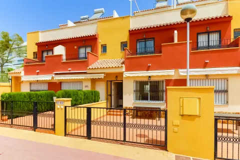Ridaelamu / dupleks — Orihuela Costa – Playa Flamenca, Hispaania