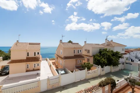 Villa Torrevieja, sīktēls 2