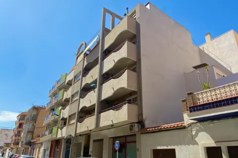 Korter / bangalo — Torrevieja – Center, Hispaania