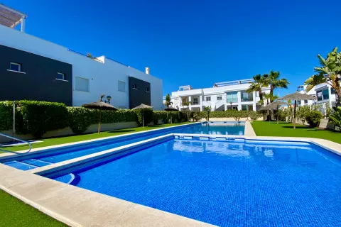 Korter / bangalo — Torrevieja – Aguas Nuevas II, Hispaania