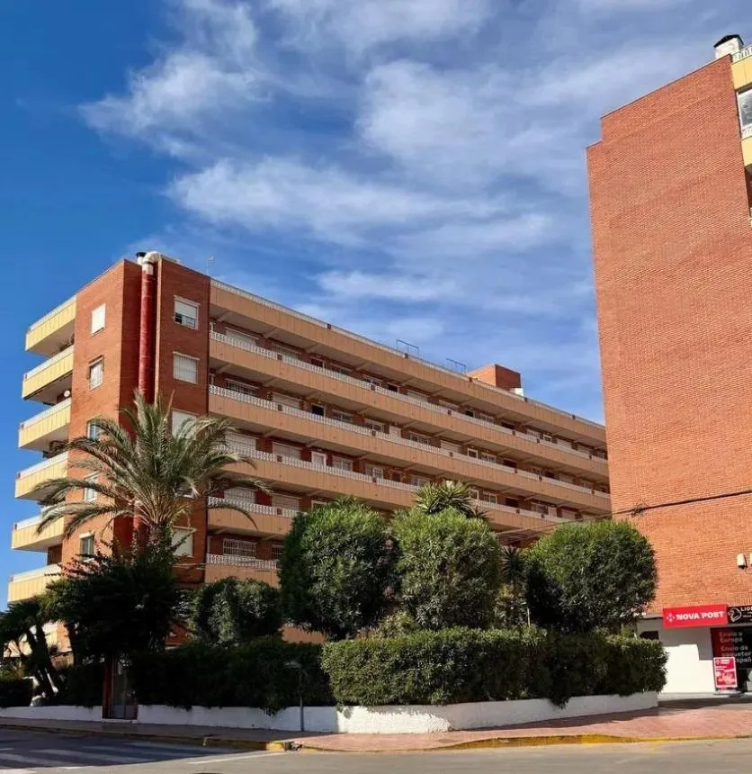 Apartament na sprzedaż 188 000 €, Torrevieja – Punta Prima, zdjęcie 1 z 2