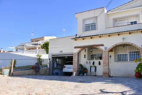 Villa Torrevieja, sīktēls 2