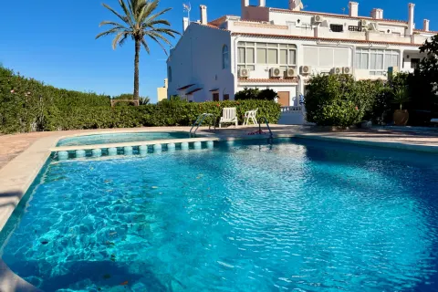 Ridaelamu / dupleks — Torrevieja – Torreblanca, Hispaania