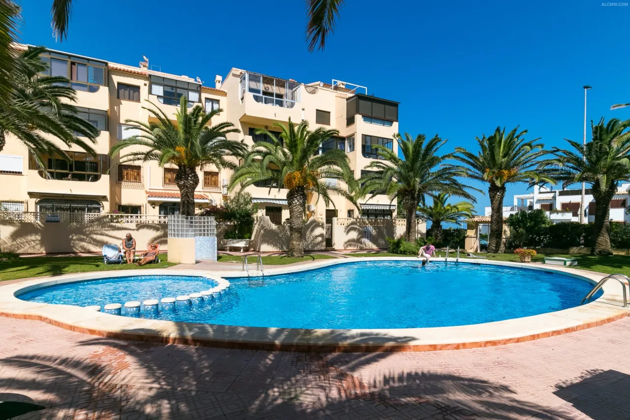 Butas / bungalas — Torrevieja – Torreblanca, nuotrauka 1 iš 15