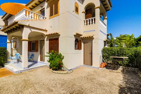 Korter / bangalo — Torrevieja – Torreblanca, Hispaania