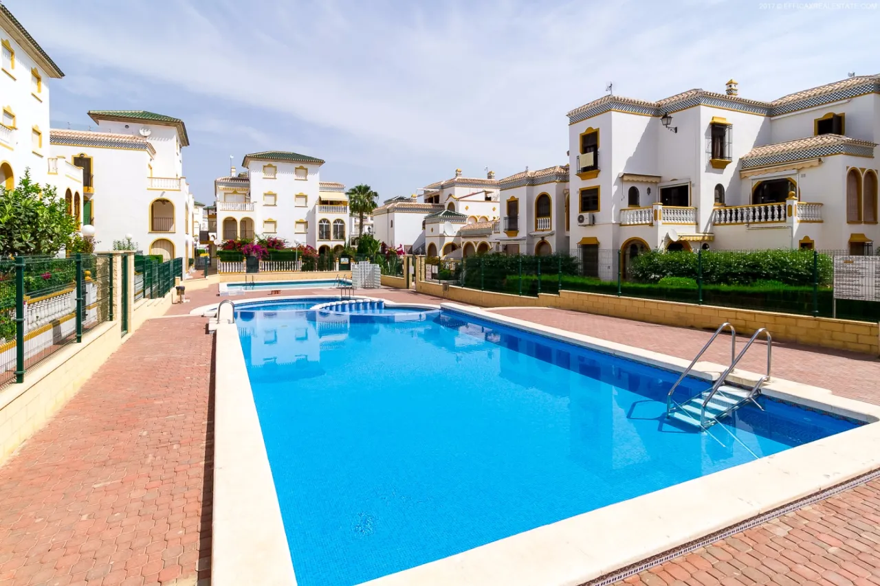 Butas / bungalas — Torrevieja – Molino Blanco, nuotrauka 1 iš 13
