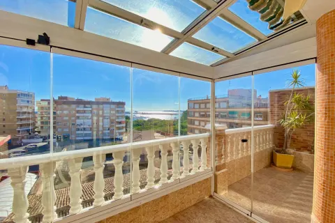 Korter / bangalo — Torrevieja – Center, Hispaania