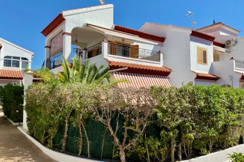 Korter / bangalo — Torrevieja – La Mata, Hispaania