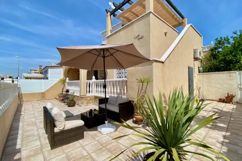 Villa / paarismaja — Torrevieja – Torre del Moro, Hispaania