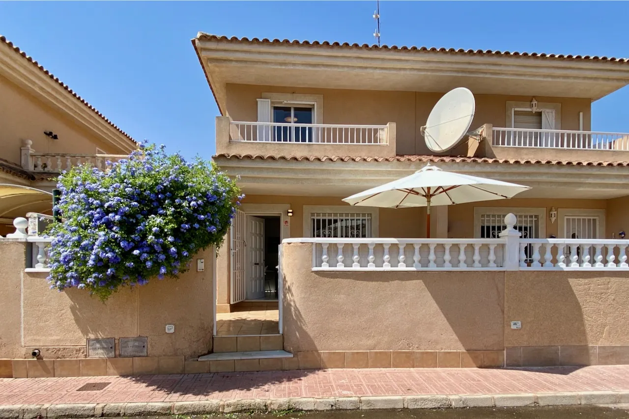 Kotedžas / dupleksas — Orihuela Costa – Punta Prima, nuotrauka 1 iš 15